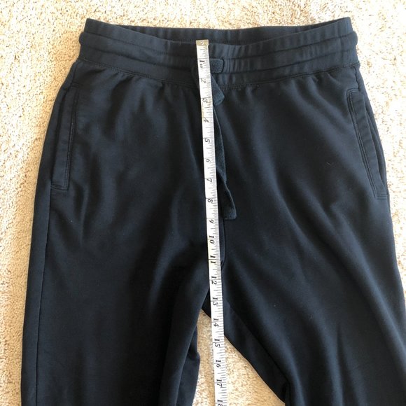 Women's Fabletics Black High-Waisted Stretch Joggers Sweatpants Size Medium - Picture 8 of 10